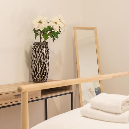Classic One Bedroom Apartment B 아테네 외부 사진